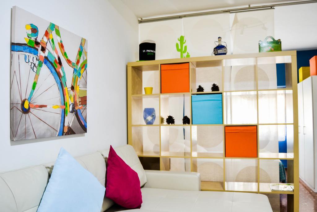 Marques De Guadiaro 1 Apartamentos Malaga Luaran gambar