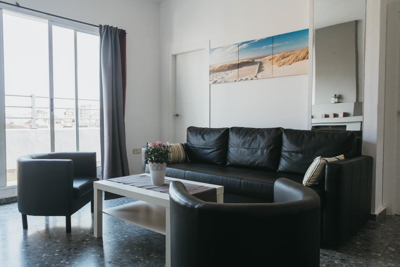 Marques De Guadiaro 1 Apartamentos Malaga Luaran gambar